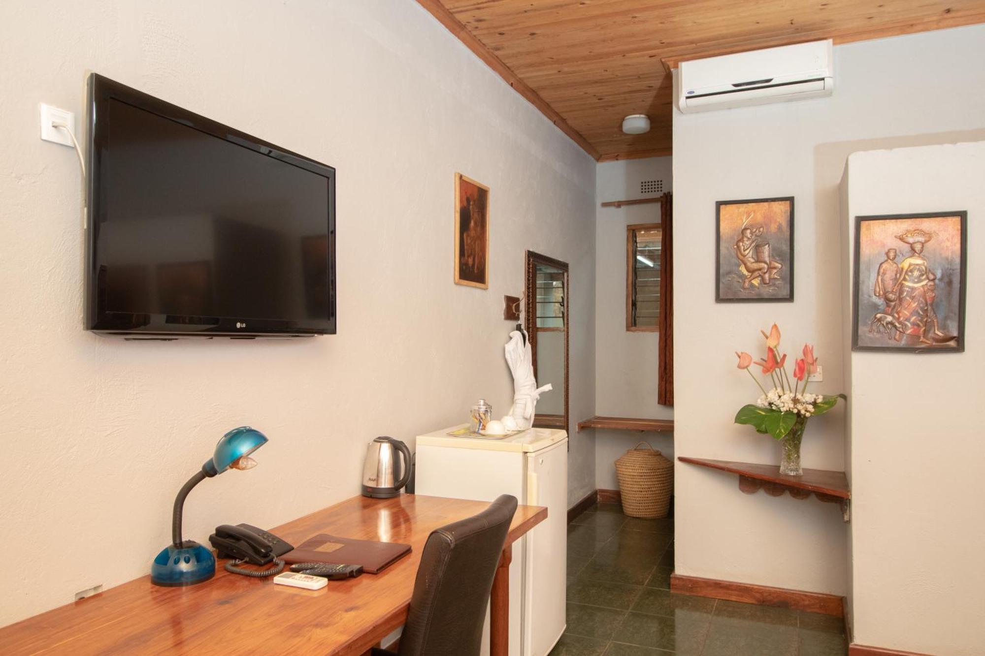 Sherbourne Lodge Kitwe Buitenkant foto