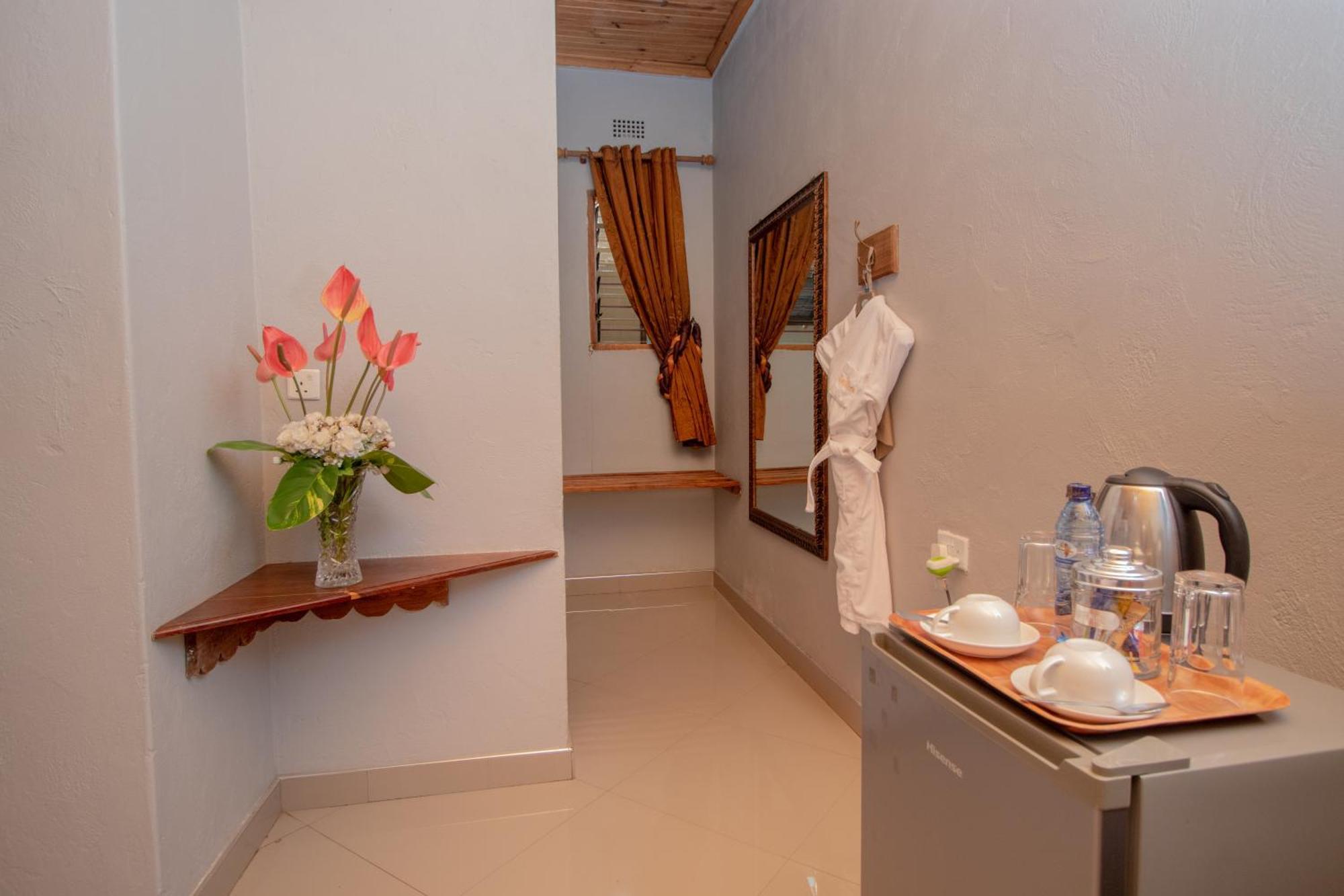 Sherbourne Lodge Kitwe Buitenkant foto